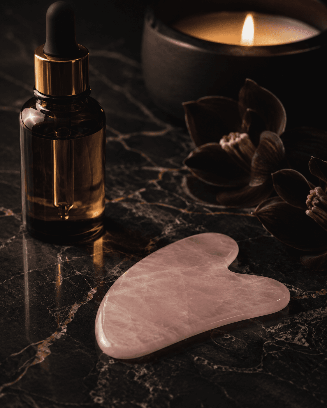 Gua sha — pierres, technique et huile : le guide expert complet